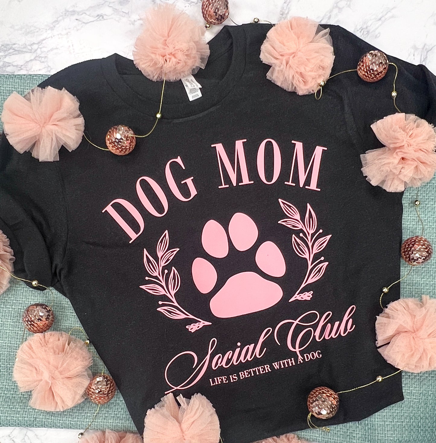 Dog Mom Tee