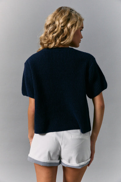 Win Sweater