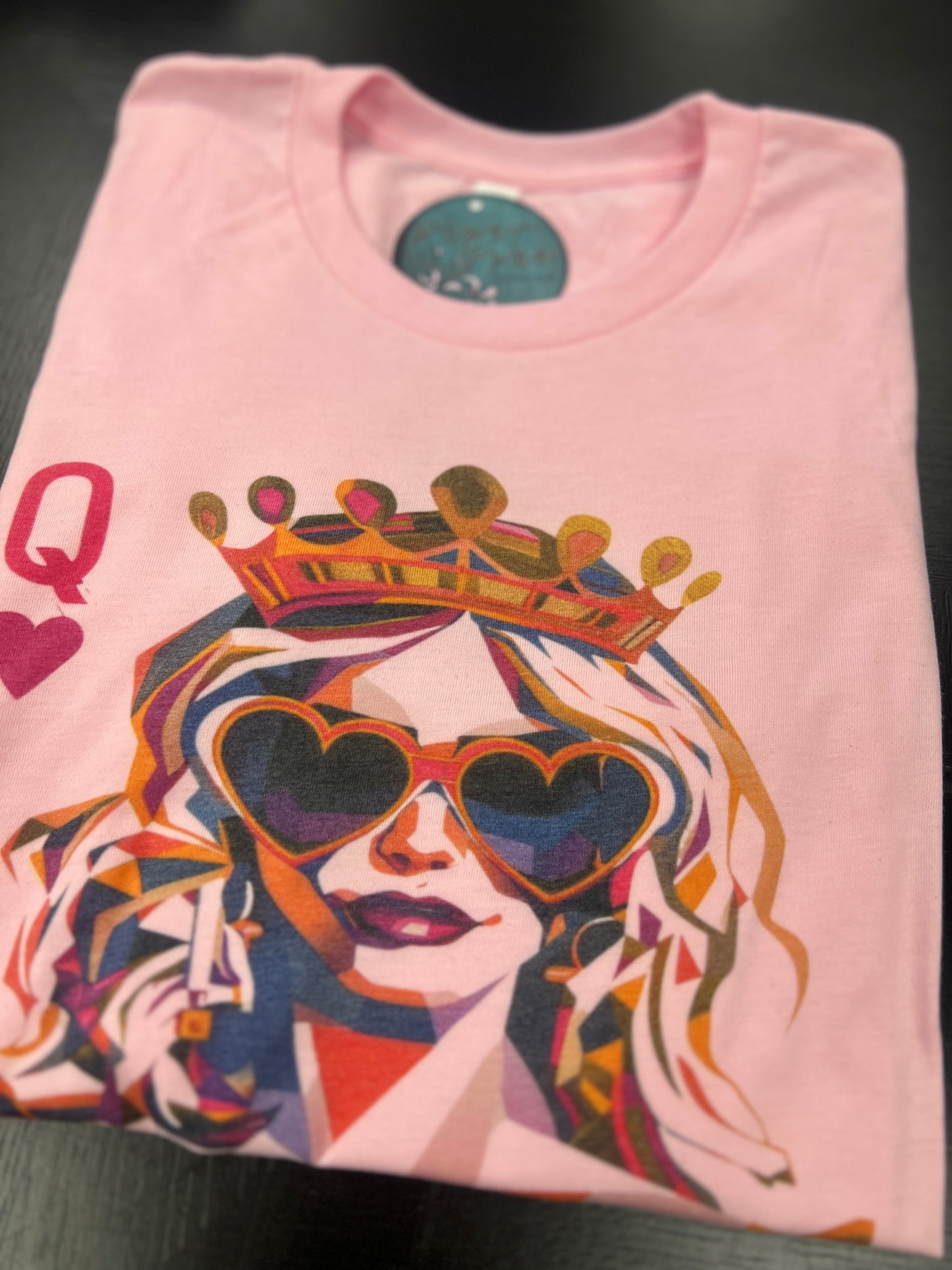 Queen of Hearts Tee